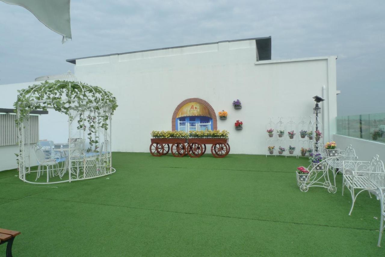 A+ Boutique Hotel Секинчан Екстериор снимка